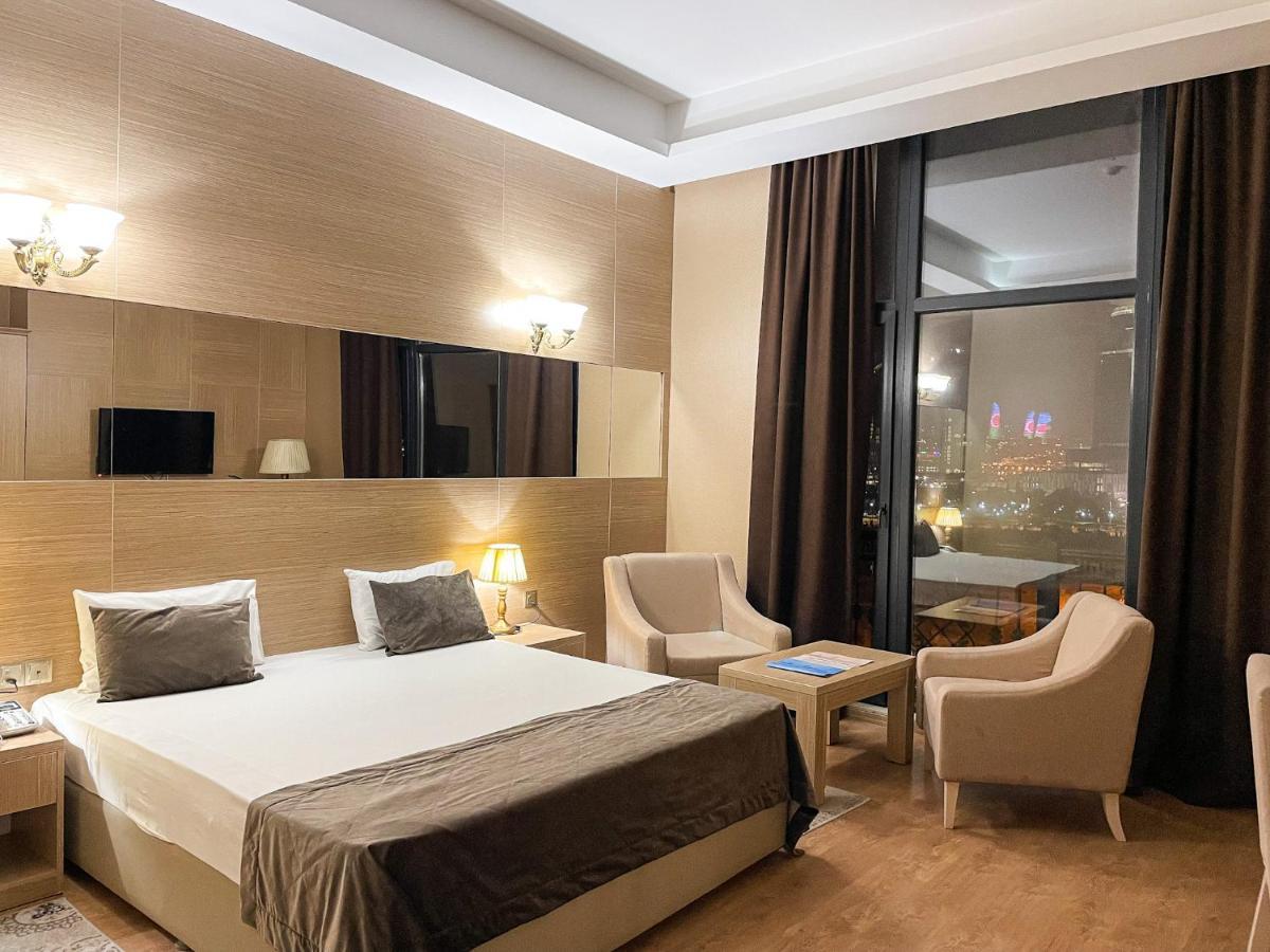 Nobel Hotel Baky Esterno foto