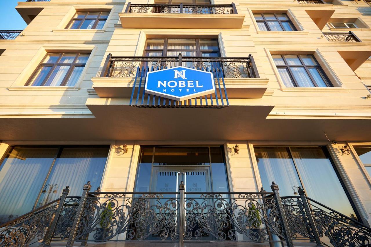 Nobel Hotel Baky Esterno foto